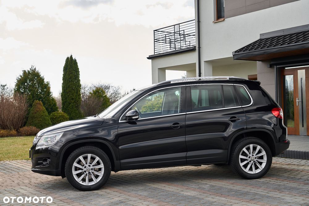 Volkswagen Tiguan - 4