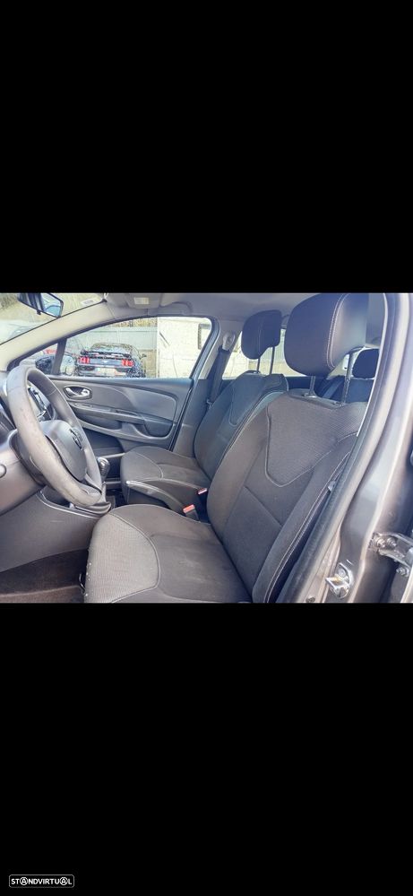 Renault Clio Sport Tourer 0.9 TCE - 21