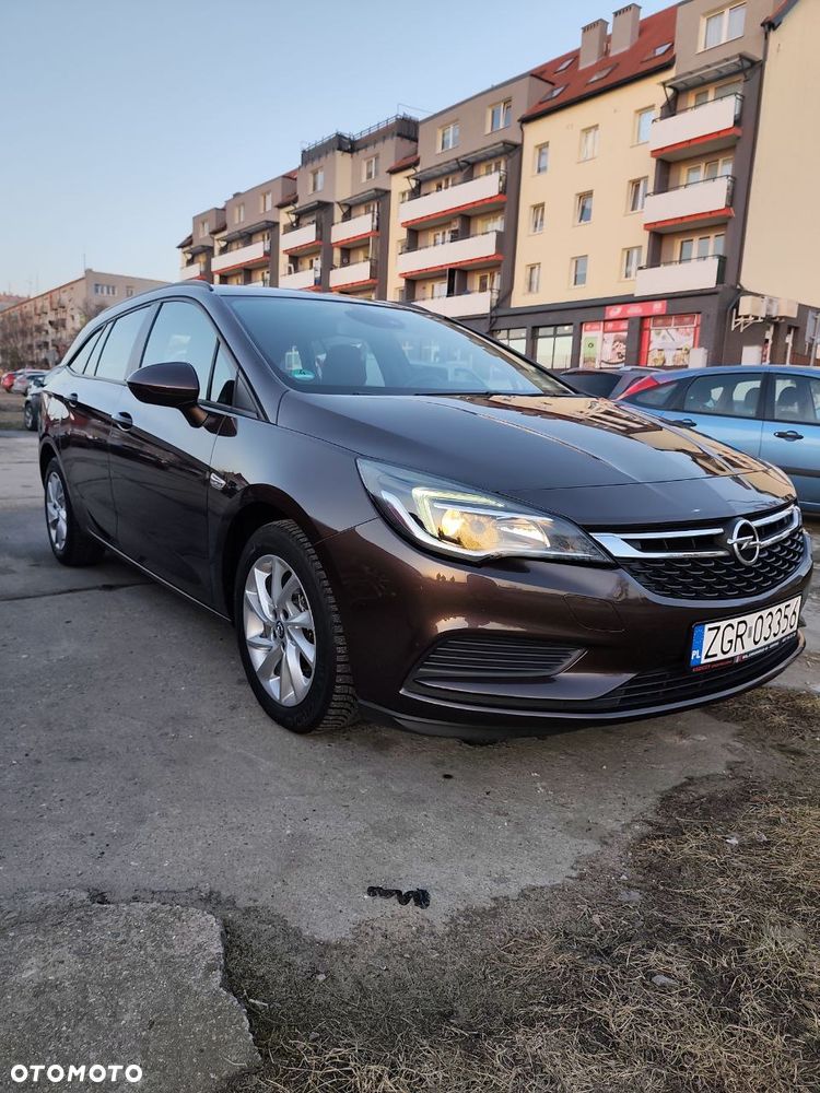 Opel Astra 1.6 D (CDTI) Edition - 1