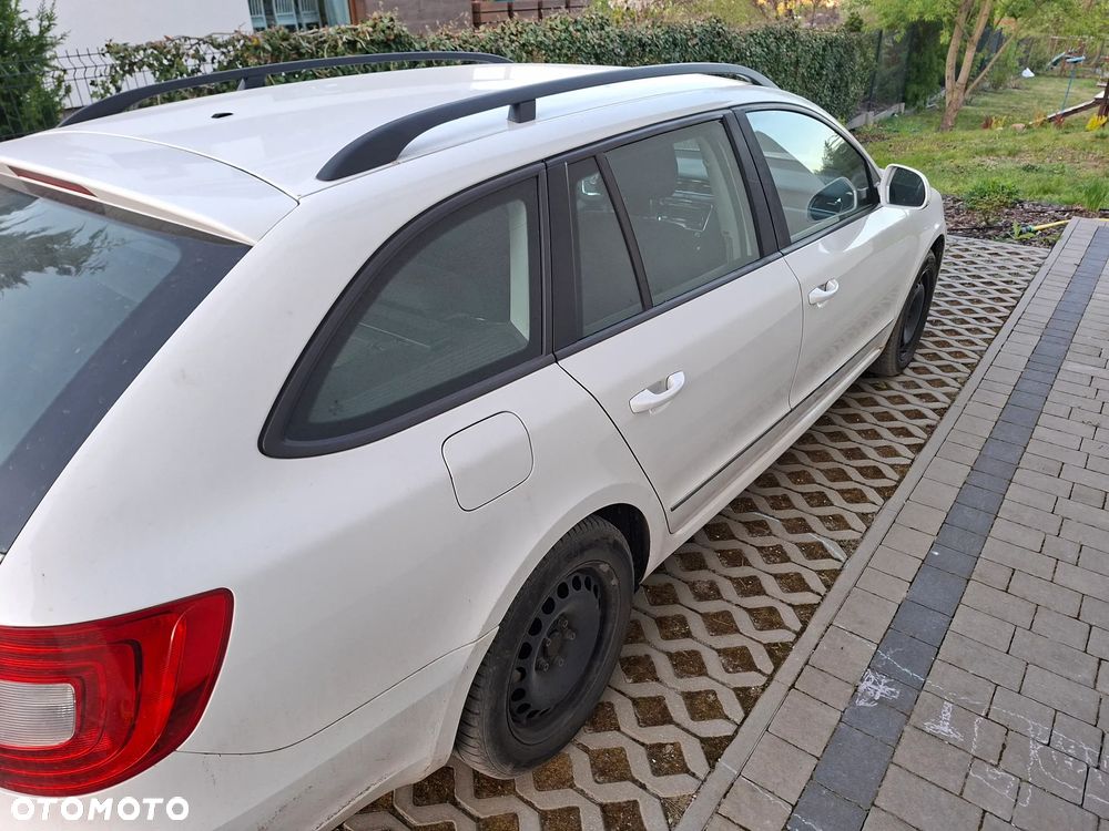 Skoda Superb 2.0 TDI Business - 5