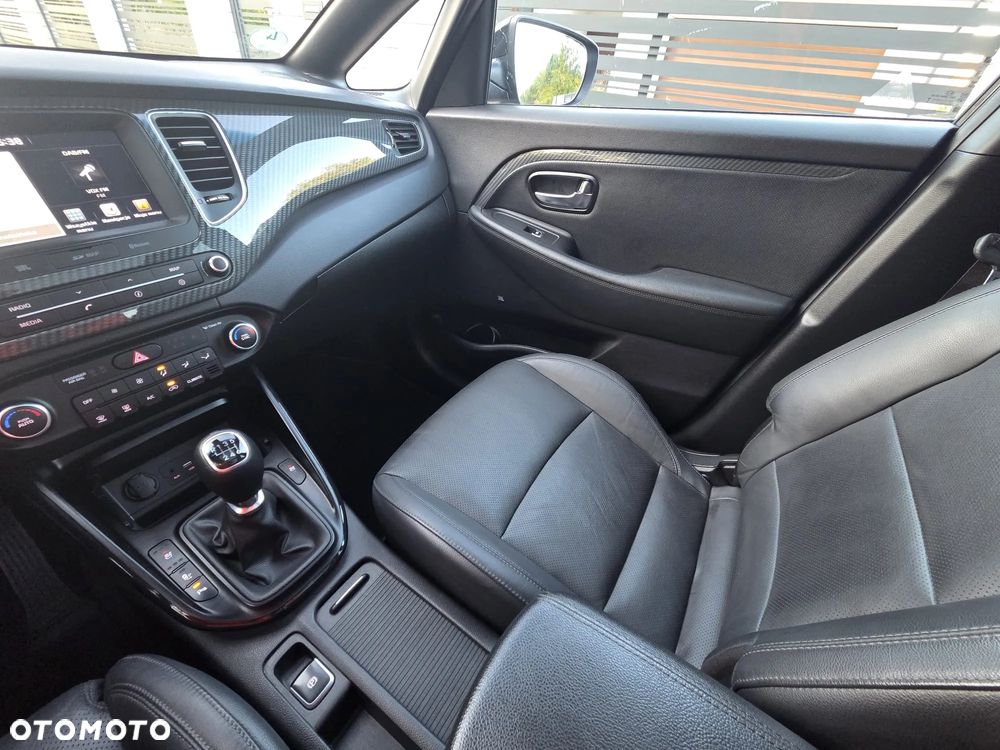 Kia Carens 1.7 CRDi 141 ISG Spirit - 15