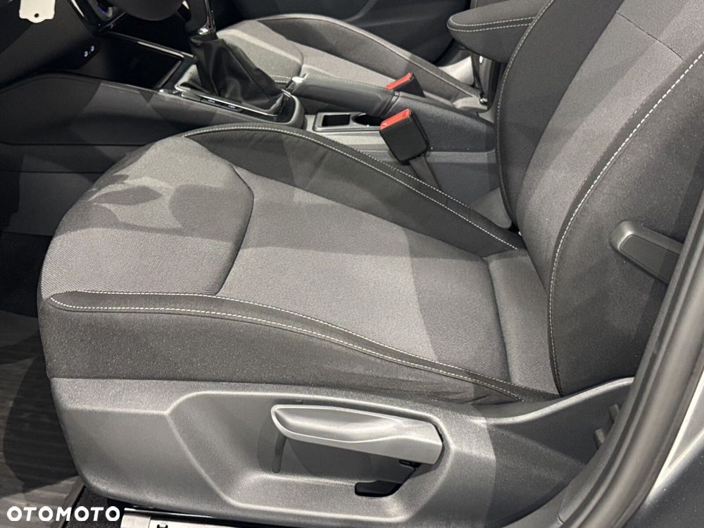 Skoda Fabia 1.0 TSI Ambition DSG - 22