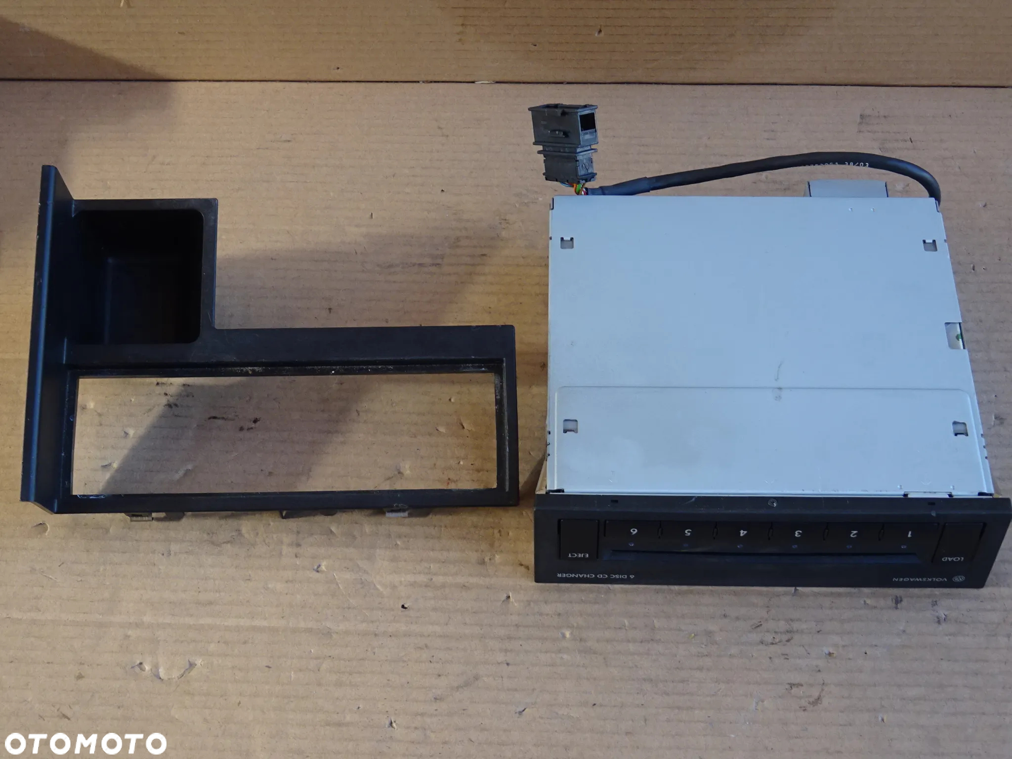 RADIO ODTWARZACZ RCD300 VW TOURAN CADDY GOLF PASSAT ZMIENIARKA - 7