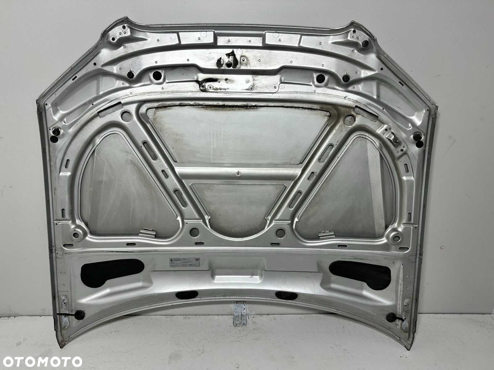 Maska Audi A4 B7 - 8