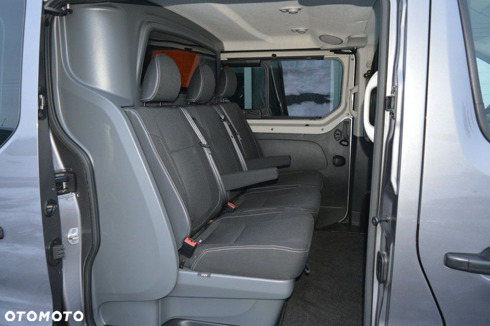 Renault Trafic - 28