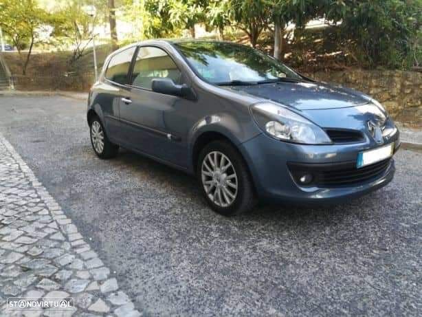 Renault Clio 1.5 dCi Dynamique - 1