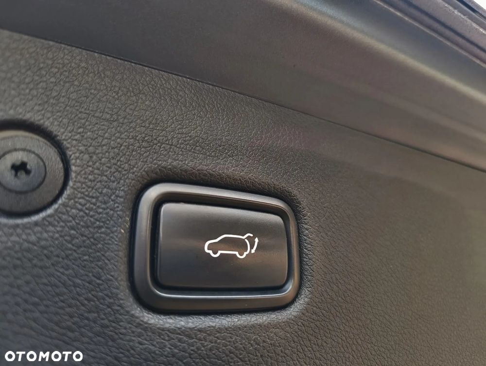 Kia Sportage 2.0 CRDI 2WD Spirit - 37