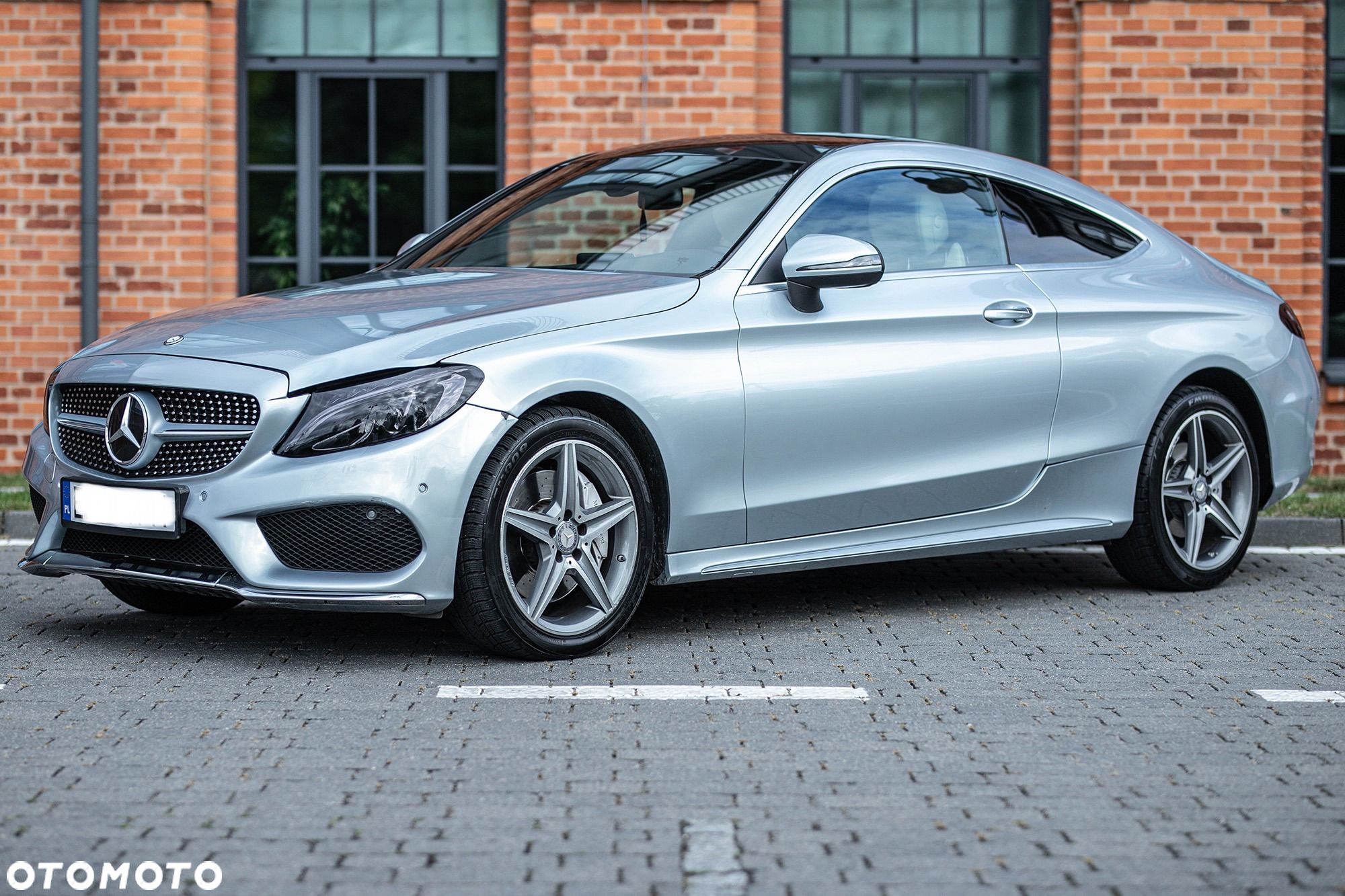 Mercedes-Benz Klasa C 300 Coupe 7G-TRONIC AMG Line - 1