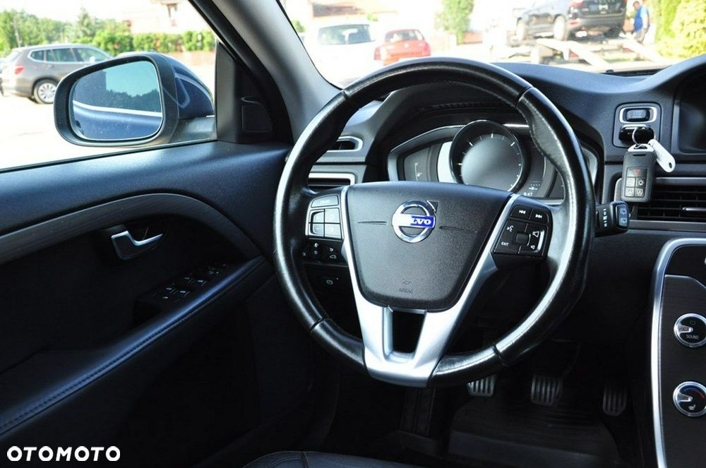 Volvo V70 D4 Summum - 33