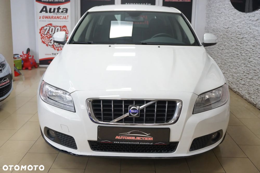 Volvo V70 2.0D Kinetic - 2