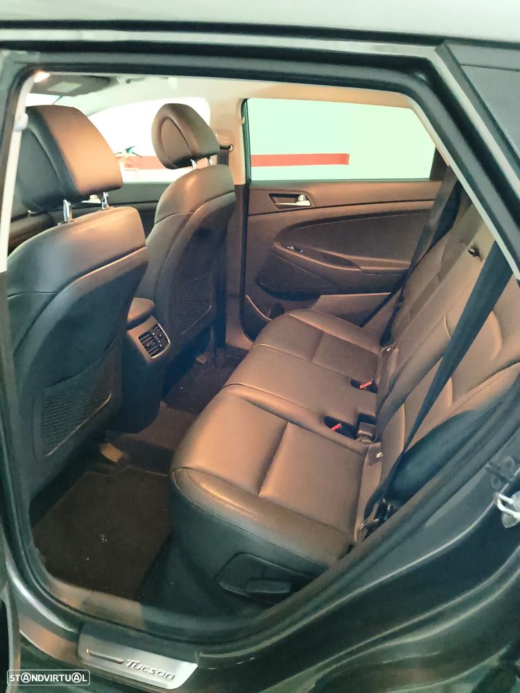 Hyundai Tucson 1.7 CRDi Premium DCT - 8