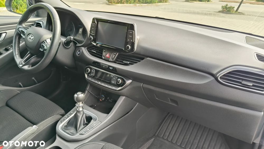 Hyundai i30 1.4 T-GDI N-Line - 11