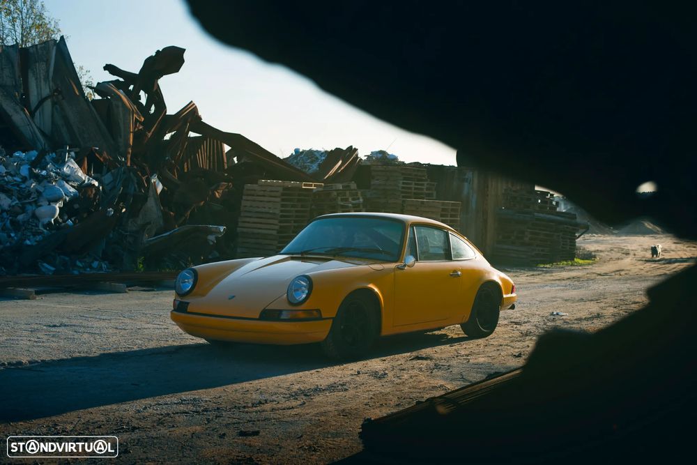 Porsche 911 Série F - 5