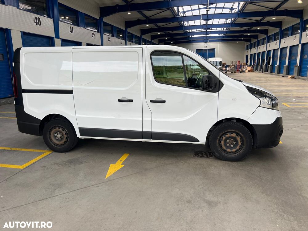Renault TRAFIC - 6