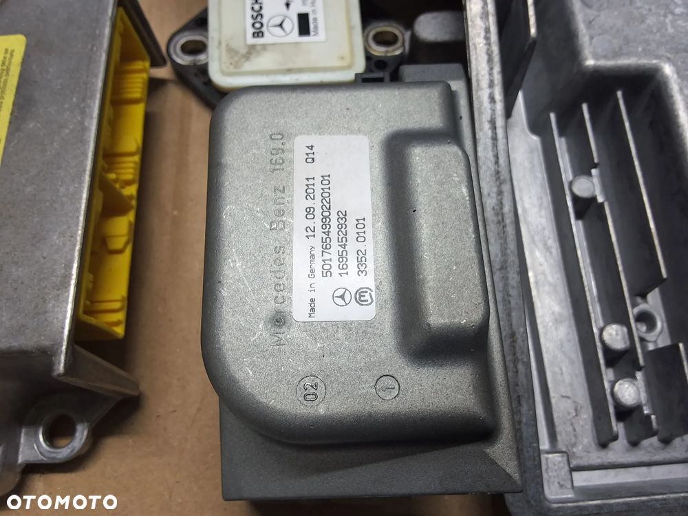 MERCEDES A-KLASA W169 ZESTAW STRONY A150 BENZYNA PO LIFCIE 2011 ROK START STOP CENA ZA KOMPLET JAK NA FOTO  A2669001200 - 5