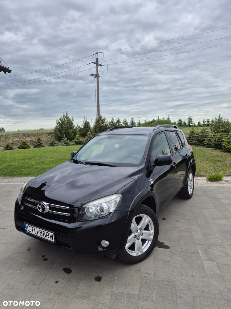 Toyota RAV4 2.2 D-CAT 4x4 Executive - 1