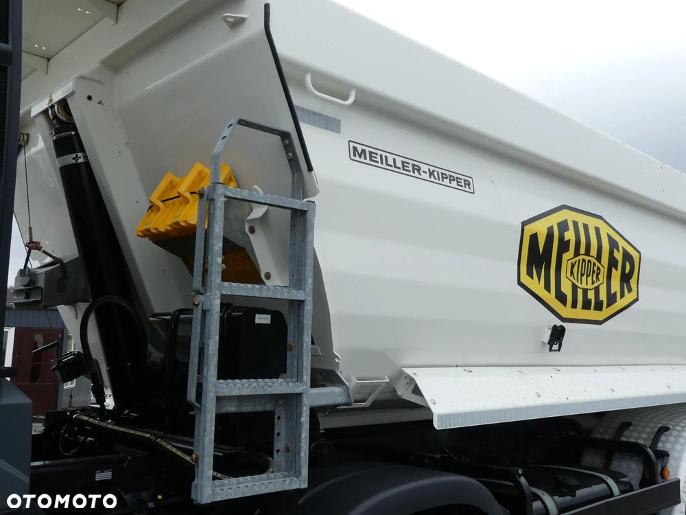 MAN TGS 41.470 / 8x8 / WYWROTKA MEILLER / MANUAL / NISKI PRZEBIEG / - 16