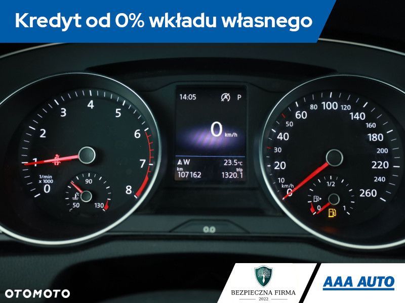 Volkswagen Passat - 14