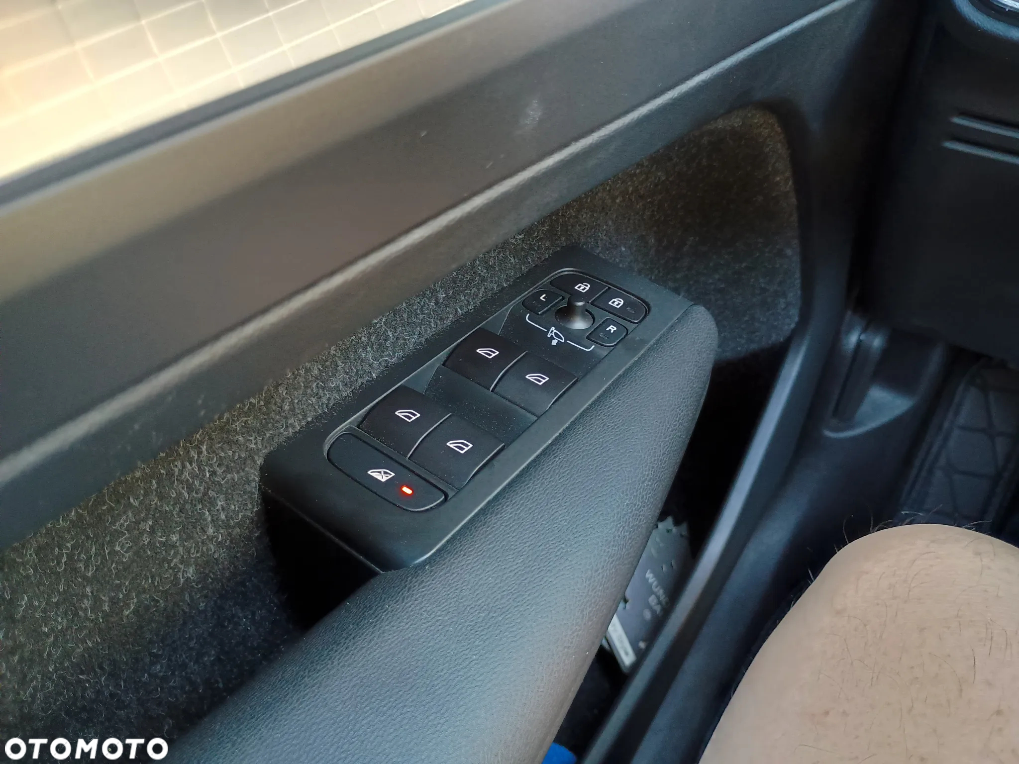 Volvo XC 40 D3 Momentum - 22