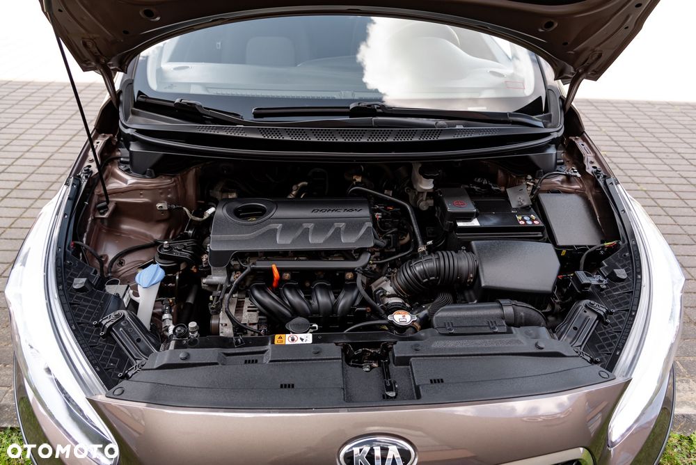 Kia Ceed 1.4 Vision - 33