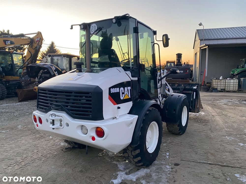 Caterpillar CAT 908M, 2020 ROK, 3400 MTH, ŁYŻKA OTWIERANA + WIDŁY, z NIEMIEC, - 6