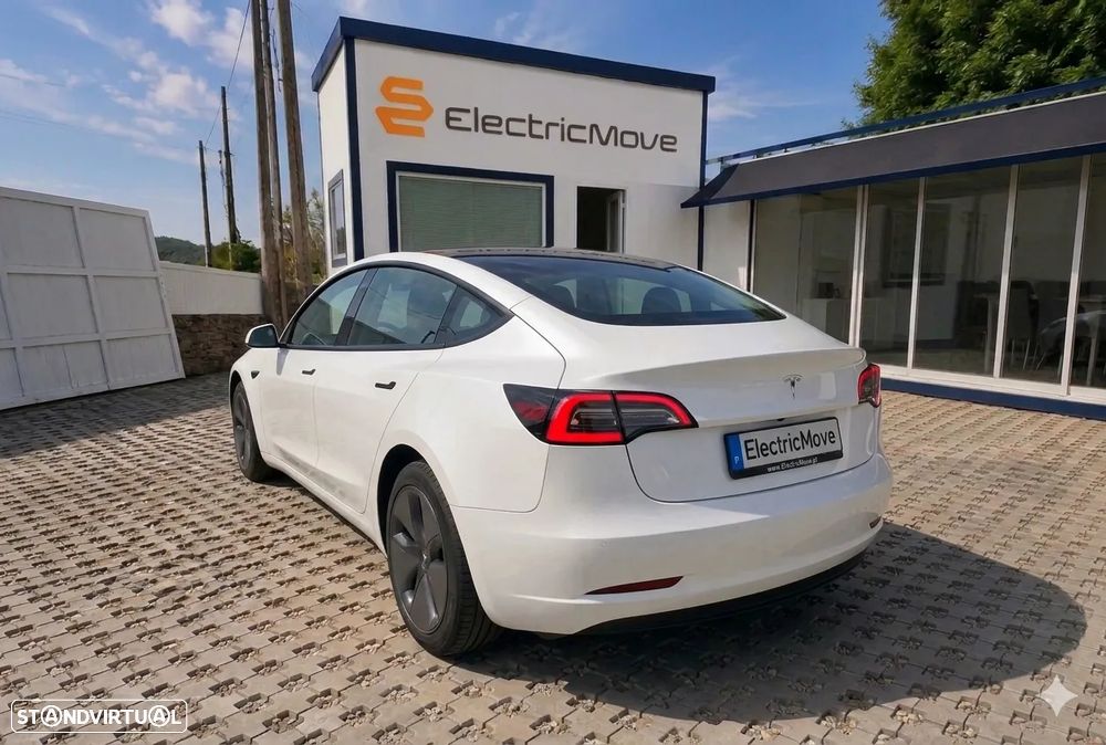 Tesla Model 3 Standard Range Plus RWD - 1