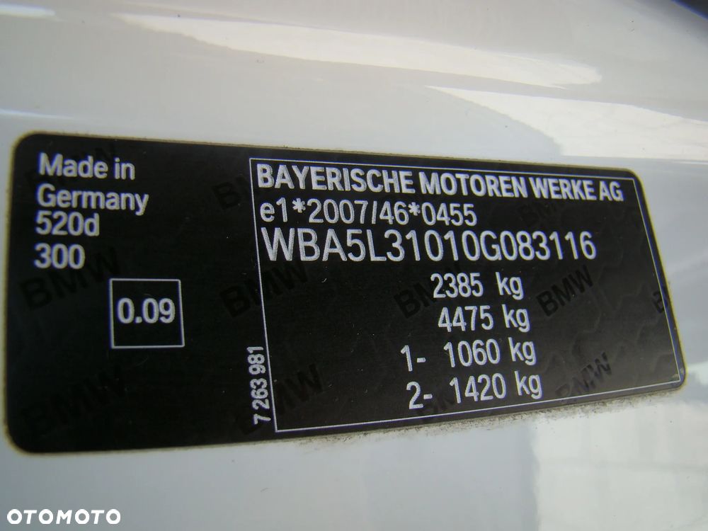 BMW Seria 5 520d - 20