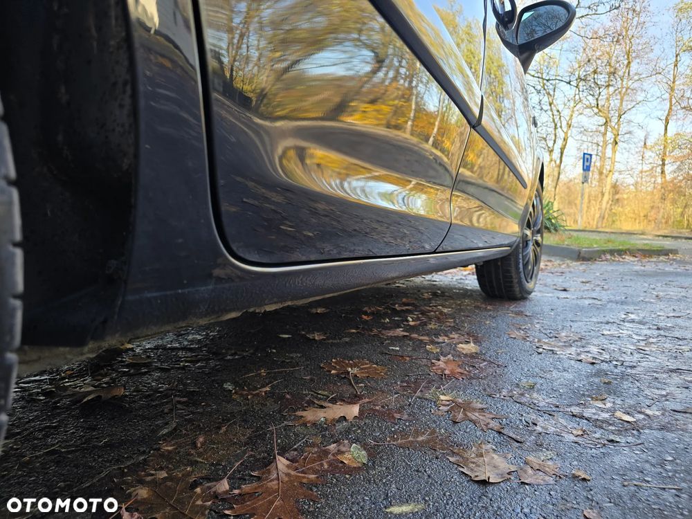 Opel Corsa 1.2 16V Cosmo - 37