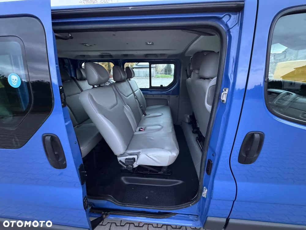 Renault Trafic L1H1 Passenger Lux - 10