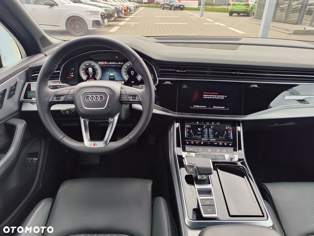 Audi Q7 - 11