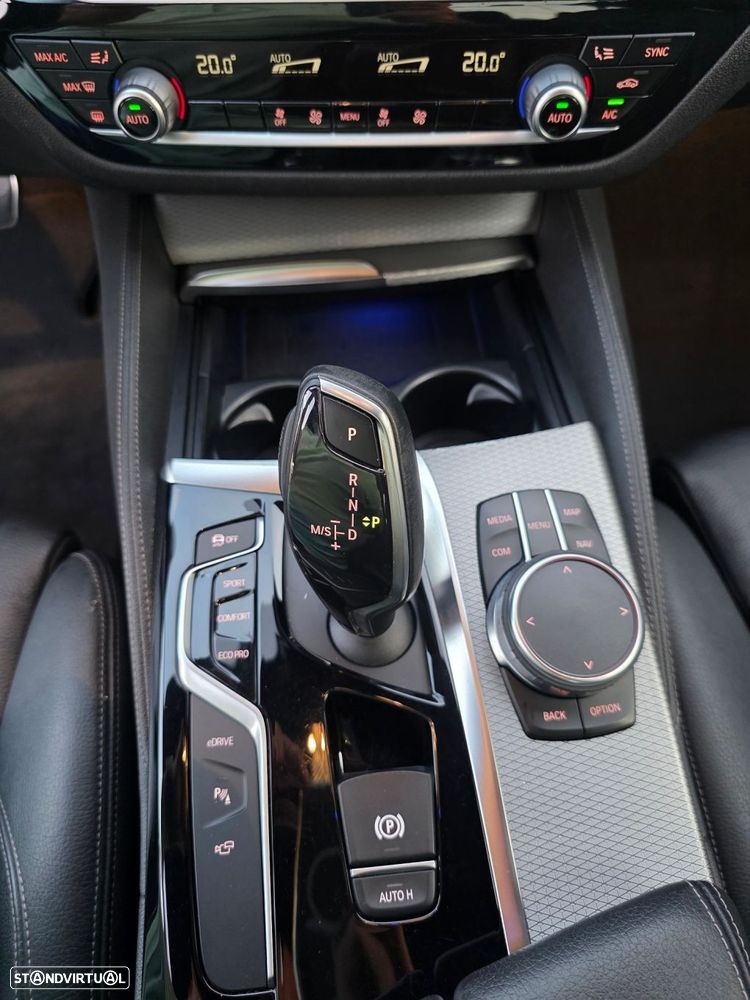 BMW 530 e iPerformance Pack M - 16
