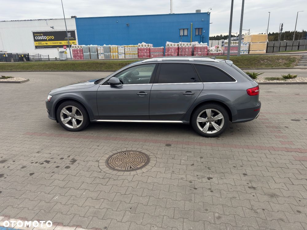 Audi A4 Allroad - 2