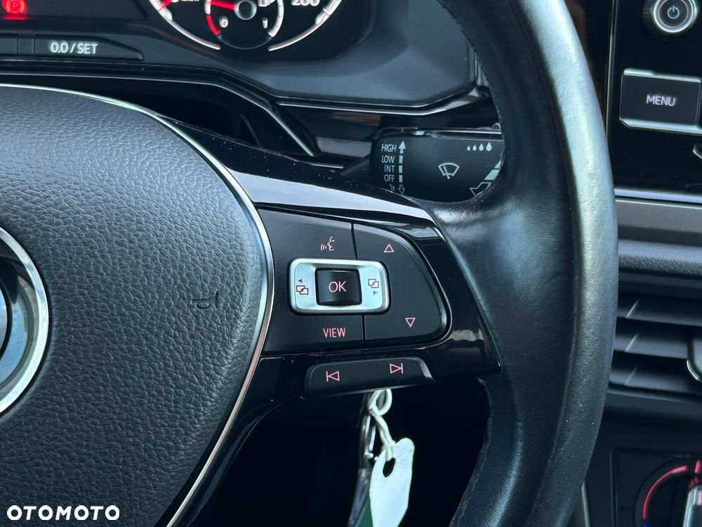 Volkswagen Polo 1.0 TSI Comfortline DSG - 23