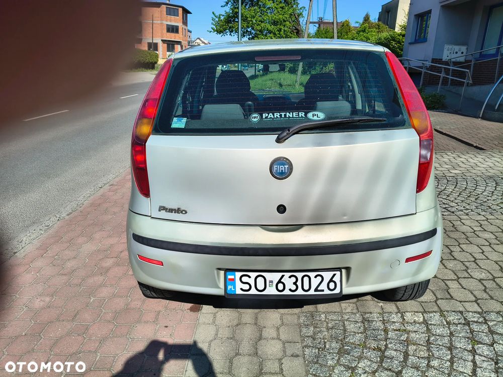 Fiat Punto 1.2 8V Active Premius - 1