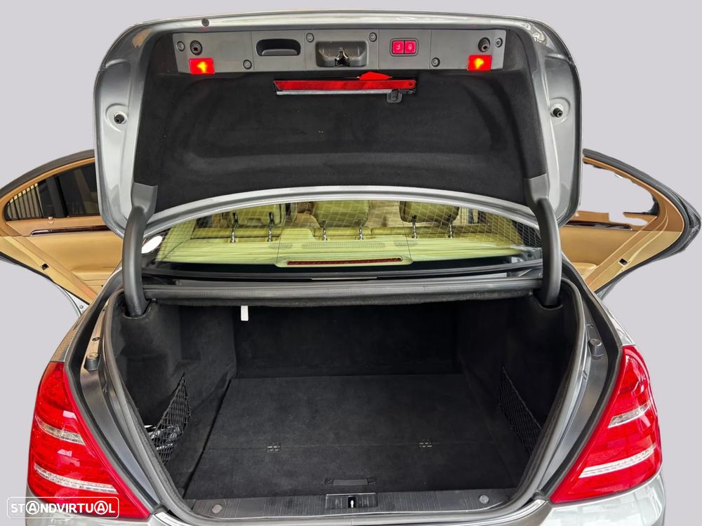 Mercedes-Benz S 400 Hybrid - 40