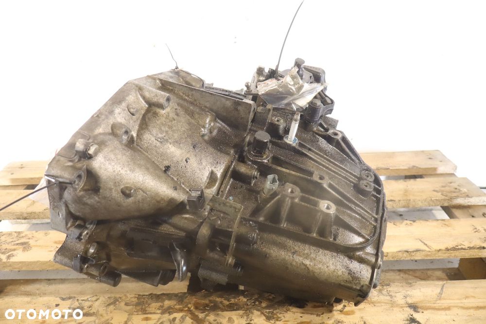SKRZYNIA BIEGÓW 6 BIEGOWA CITROEN C5 III 2.0HDI 20MB25 - 3