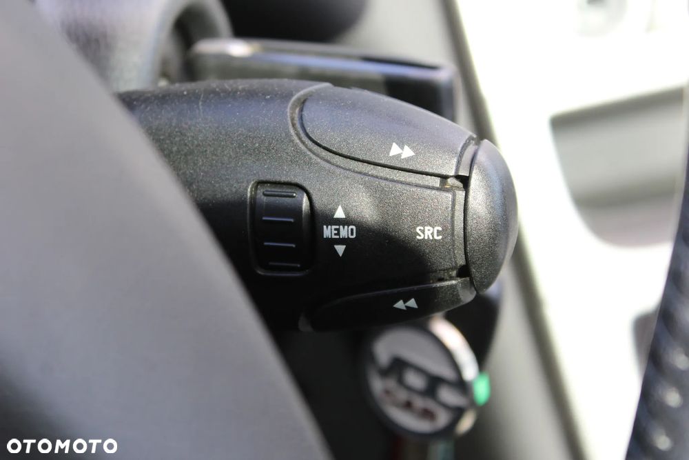 Peugeot 308 1.6 HDi Trendy - 28