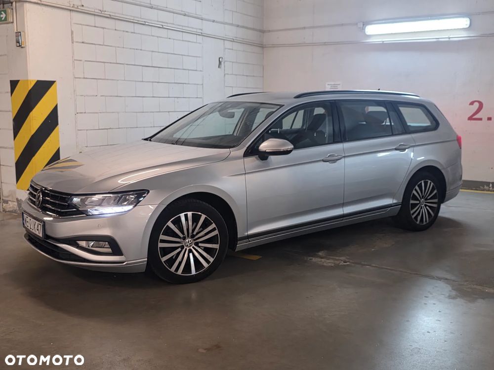 Volkswagen Passat 2.0 TDI (BlueMotion Technology) DSG Comfortline - 16