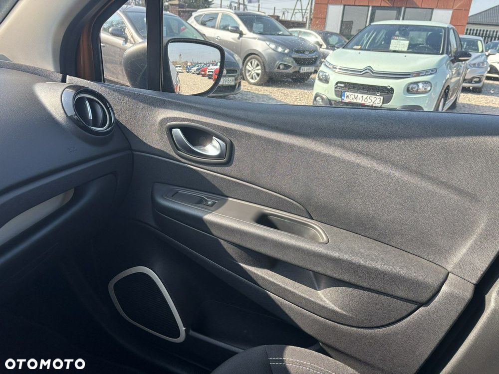 Renault Captur - 26