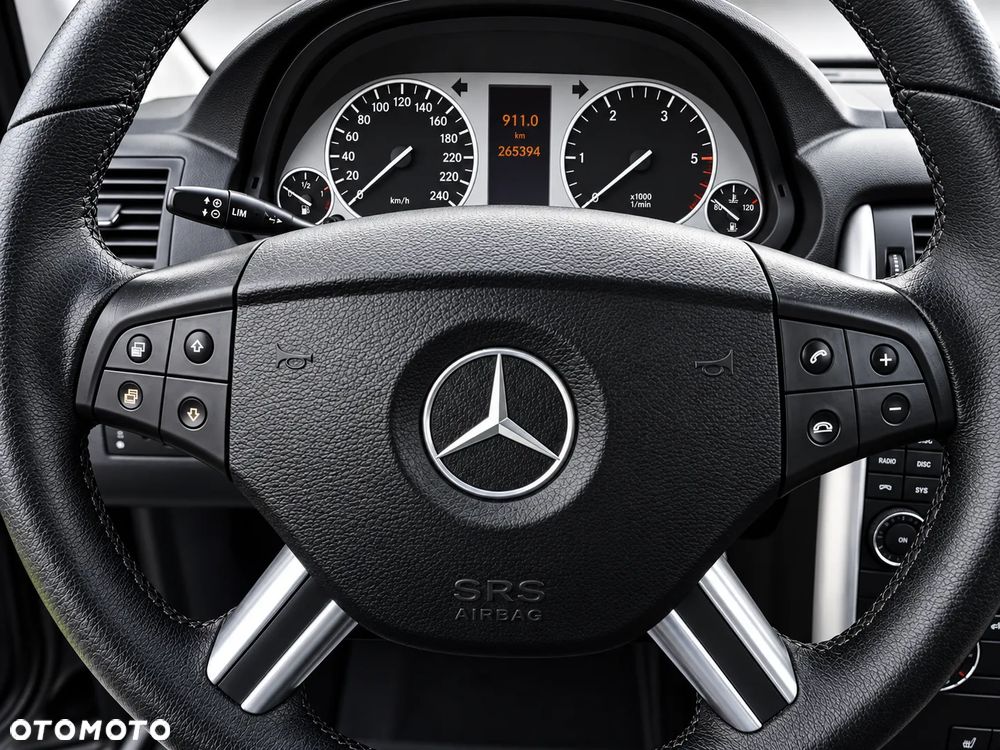 Mercedes-Benz Klasa B - 21