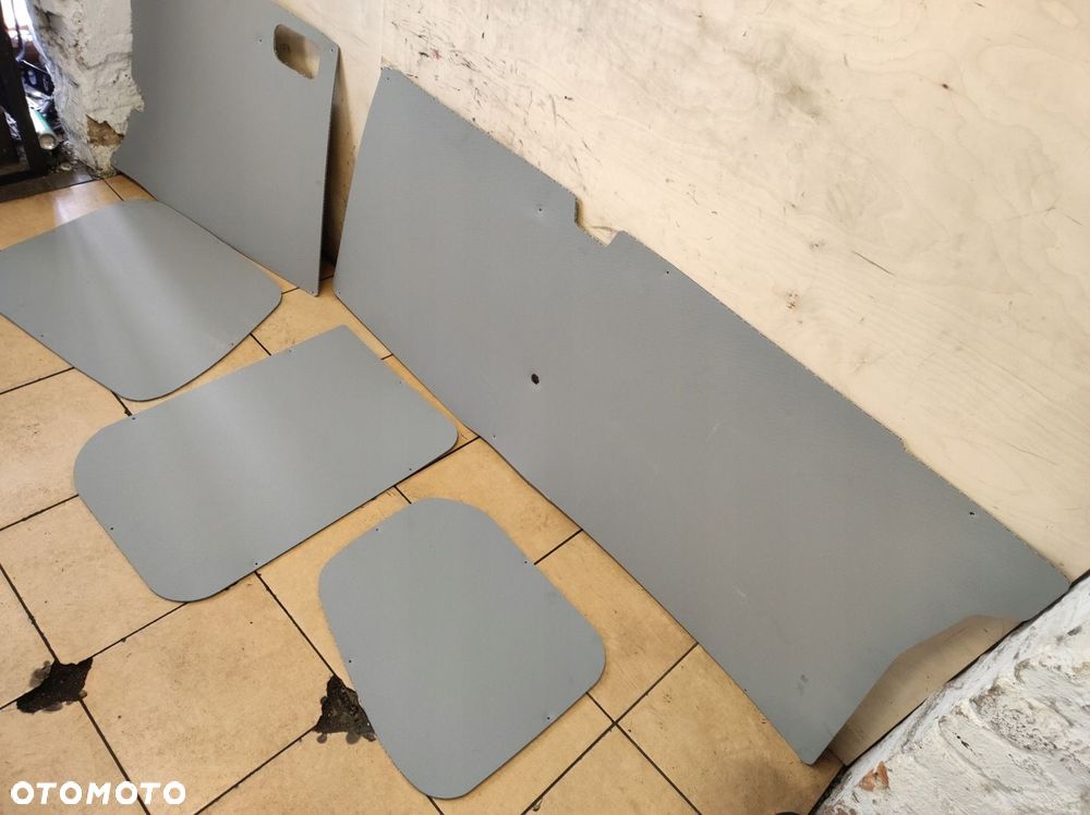 Wybicie wygłuszenie obicie paki Partner Berlingo - 2