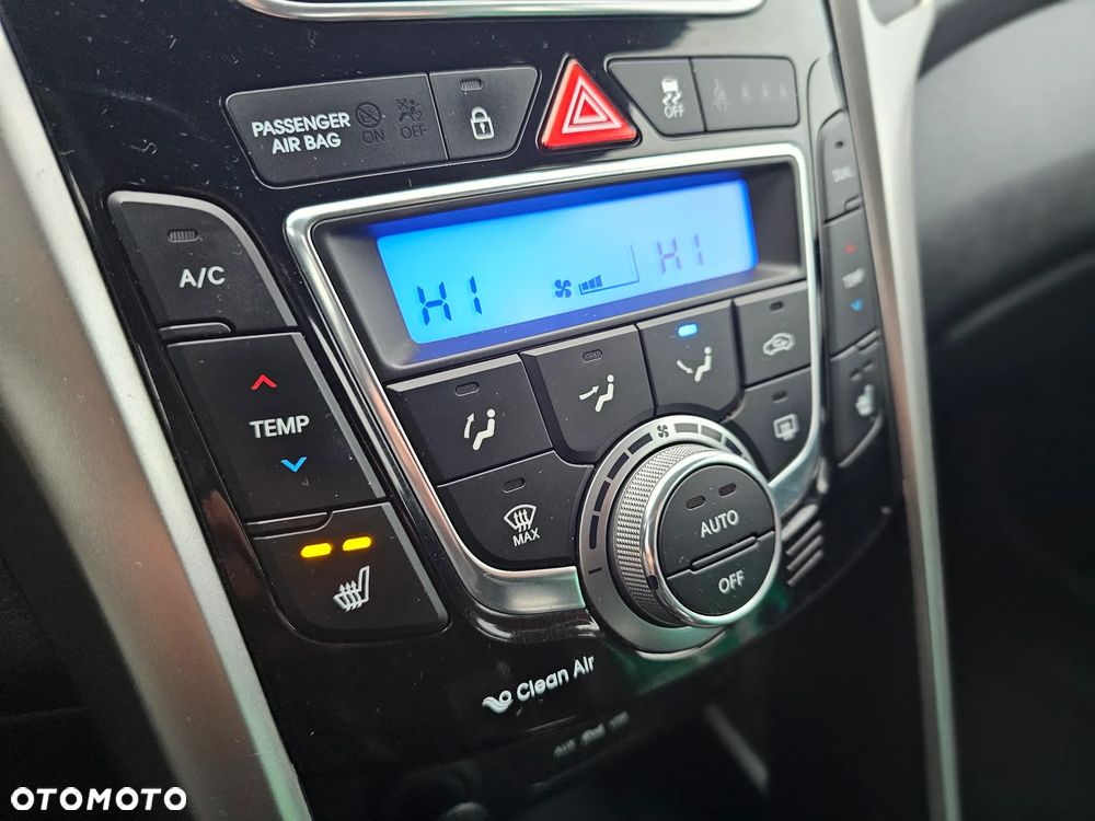 Hyundai i30 1.4 CRDi Intro Edition - 8