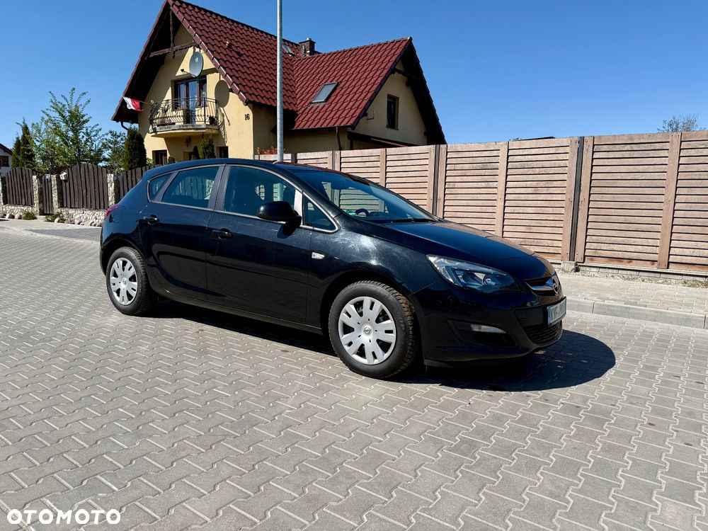 Opel Astra - 1