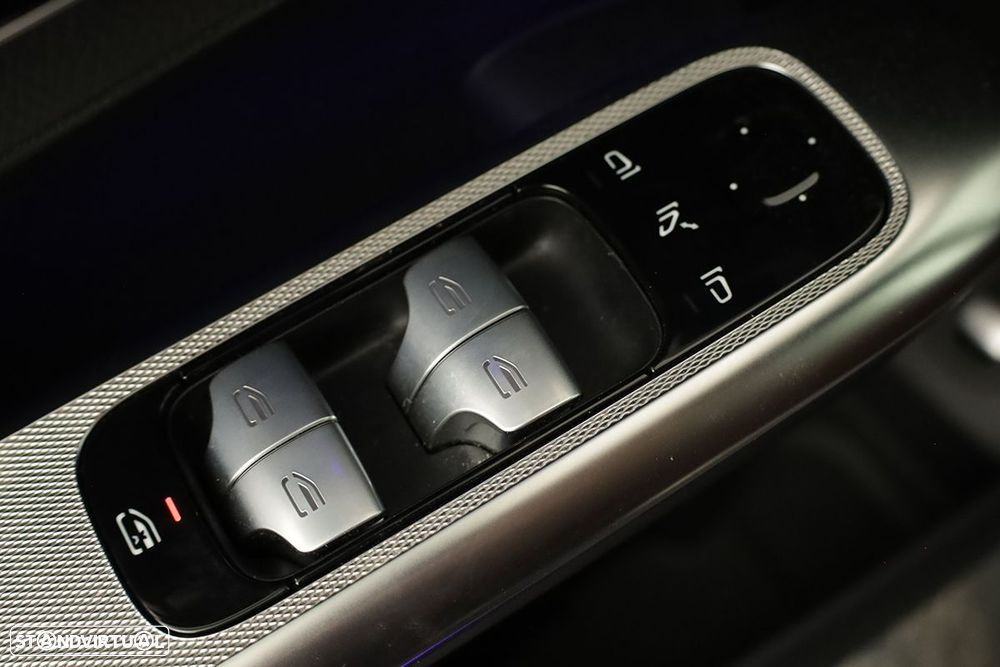 Mercedes-Benz GLC 300 de 4Matic - 19