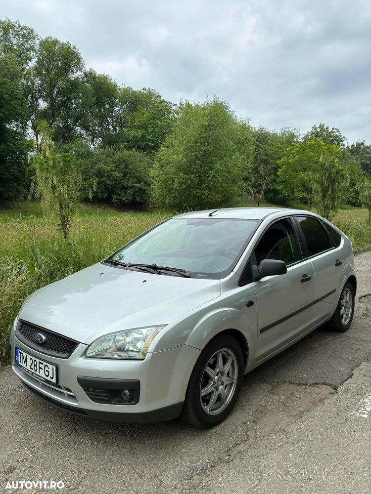 Ford Focus 1.6i Sport - 2