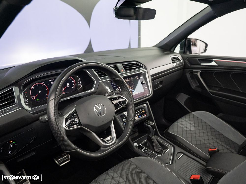 VW Tiguan Allspace 2.0 TDI R-Line DSG - 14