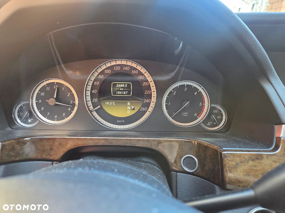 Mercedes-Benz Klasa E 220 CDI BlueEff - 7