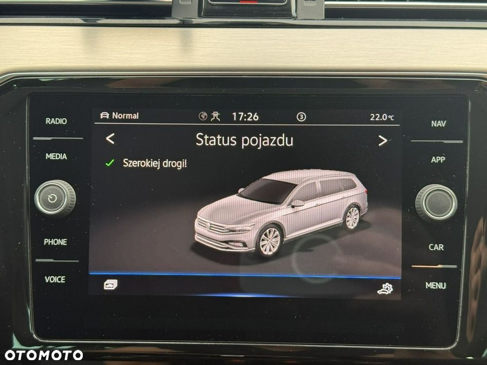 Volkswagen Passat Variant 2.0 TDI Elegance DSG - 31