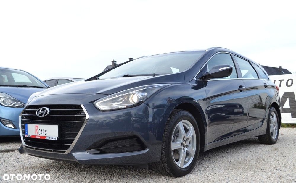 Hyundai i40 Kombi blue 1.6 Trend - 20