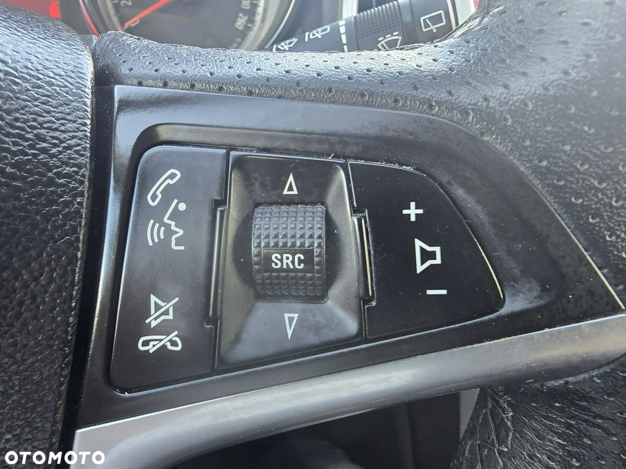 Opel Astra - 16
